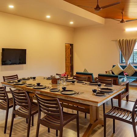 Casa Amora Лонавала Екстериор снимка